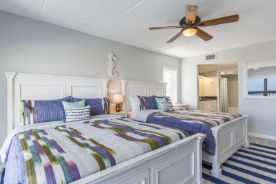 Bedroom with two queen beds, ocean view