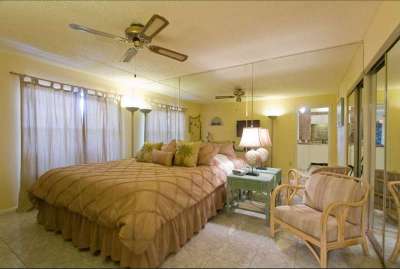 Master Bedroom with King Bed, 32 LCD TV, DVD Player