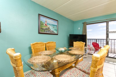 Dining with an Oceanview