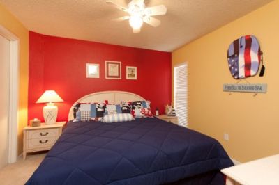 Masterbed with King bed, TV, DVD