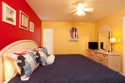 King Bed, LCD TV