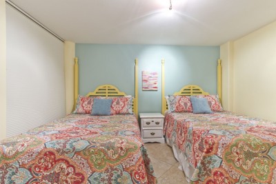 Two queen beds